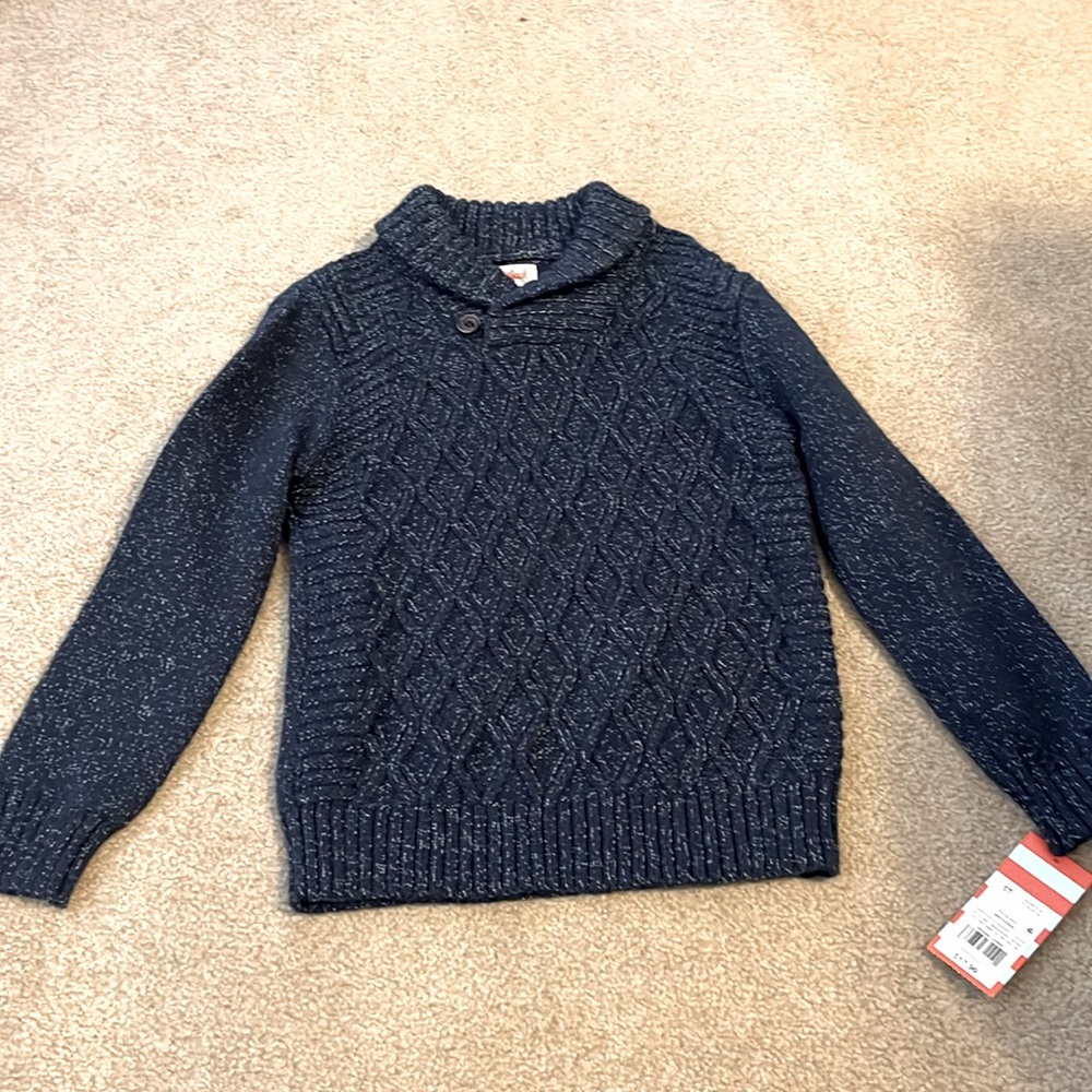 NWT. Cat & Jack boys sweater. Size 5T